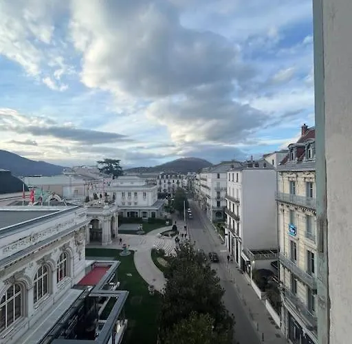 De Charme Dans Le Historique Du Grand